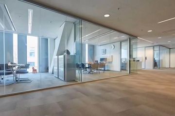 辦公室想做隔斷,這3種方法既簡單又實惠,裝飾效果好、實用性強(qiáng)?