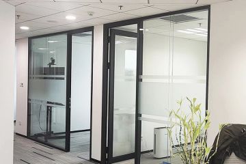 辦公室玻璃隔斷墻需要做隔熱嗎?