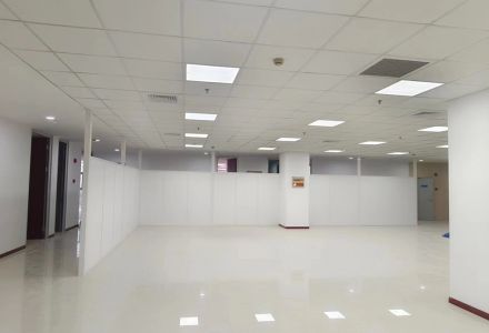 108款雙層木板隔斷系統(tǒng)-打造高效辦公環(huán)境